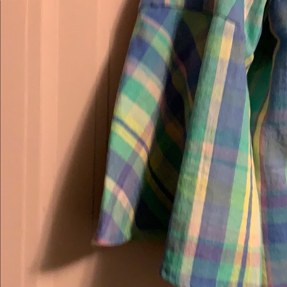 Top - Picture 2 of 4